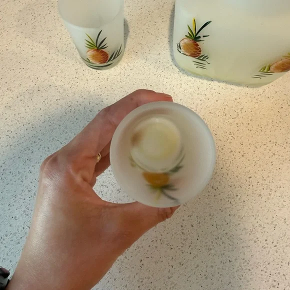 Vintage Federal Glass Pineapple Pitcher and Juice Glass set ASO on Friends - Picture 12 of 16